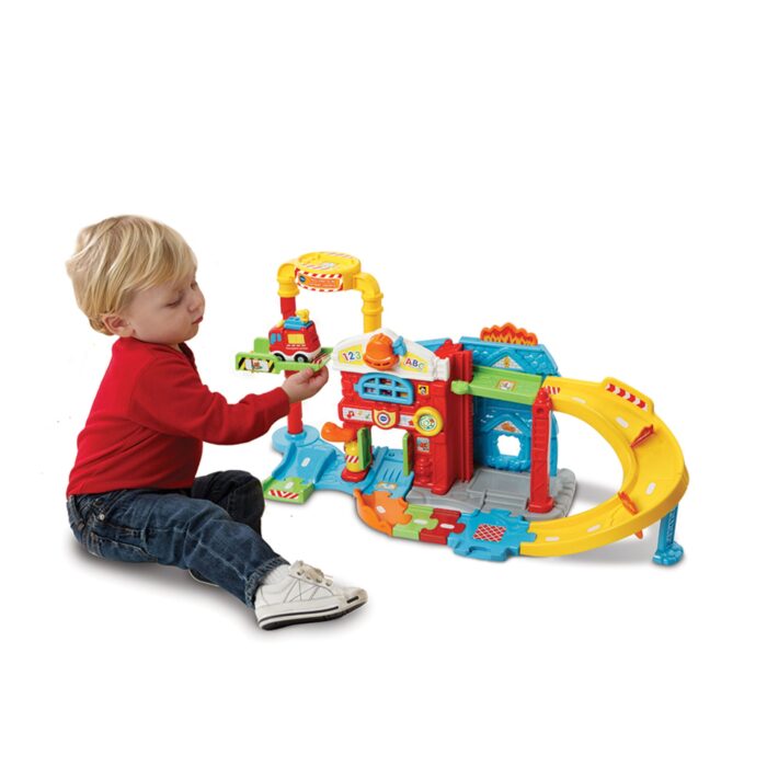 VTech Maxi Caserma dei Pompieri Interattiva - immagine 3