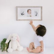 Pearhead Cornice da Parete per Foto e Impronte Vintage - immagine 7