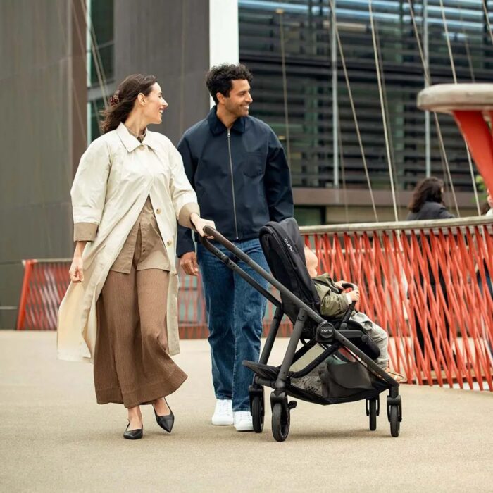 Nuna Passeggino Swiv™ Caviar - immagine 19